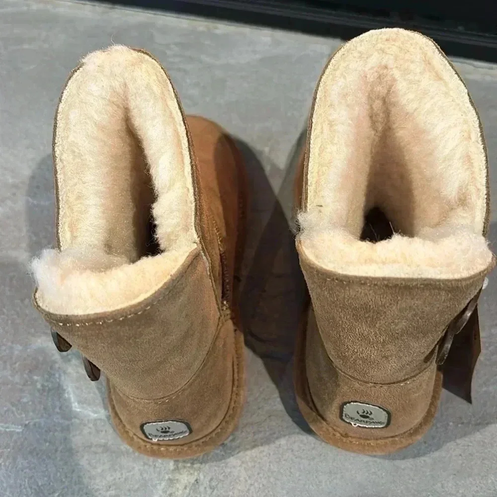 BEARPAW Rosaline Suede upper,sheepskin & wool blend lined,TPR outsole booties